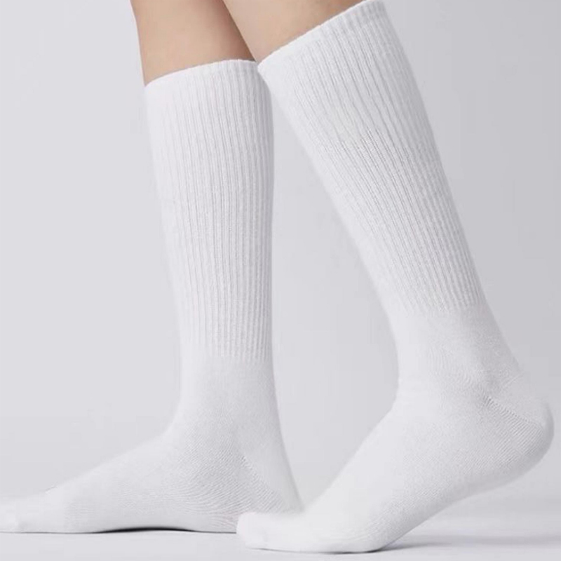 High Cotton Content Men's Mid-Calf Athletic Socks