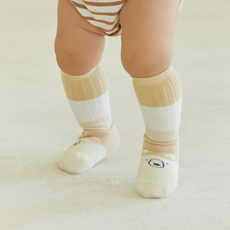 Non-Slip Rubberized Comfortable Cuff Baby Athletic Toddler Socks