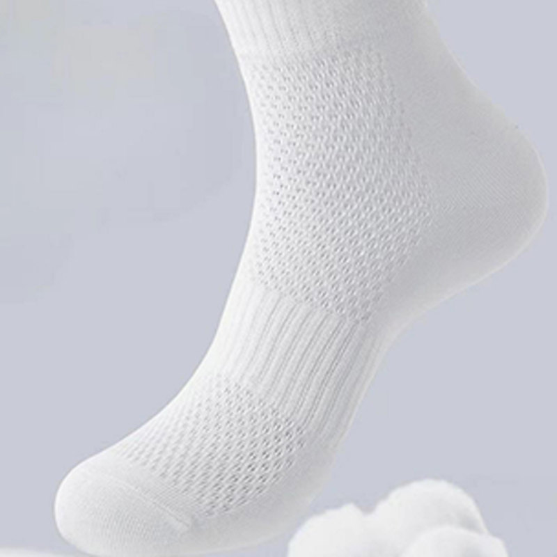 Men's Solid Color Cotton Breathable Athletic Socks