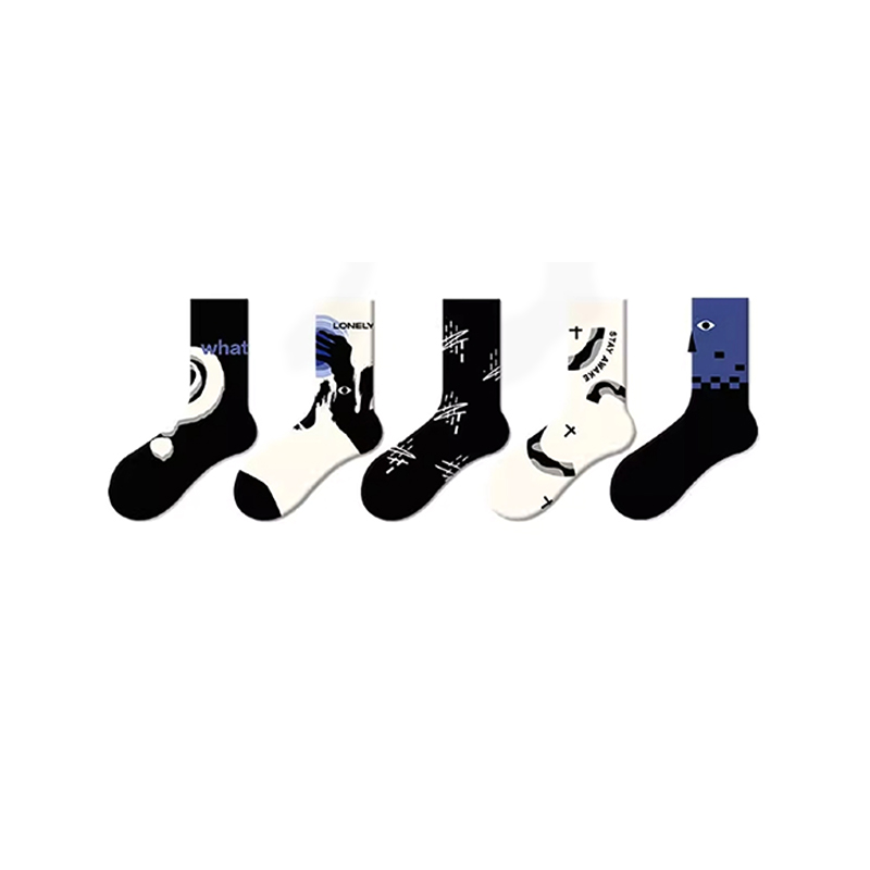 Black & white Art Themed Women's Pattern Crew Socks